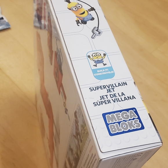 Despicable Me Villain Jet - Picture 6 of 7